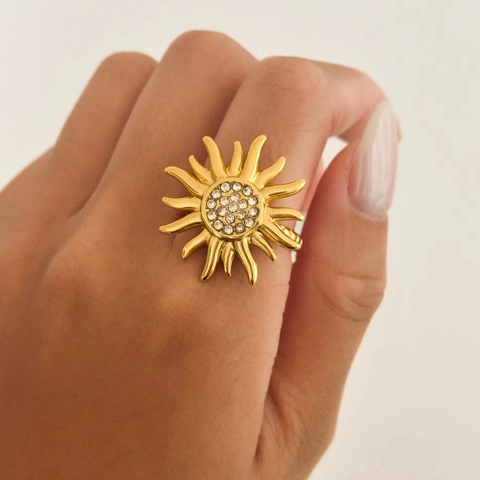 Authentic The Golden Ray of Protection: Court Sun Zircon Ring - A Sacred Adornment