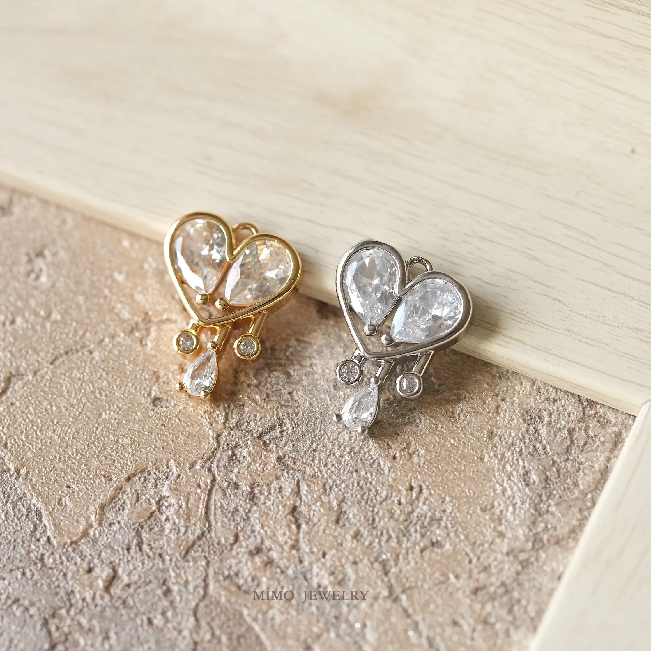 Authentic Luxurious Feng Shui Dripping Zirconia Conveying Love Charms Pendant Supplies DIY Hand Gold Plated Accessories 19.1x14.5mm