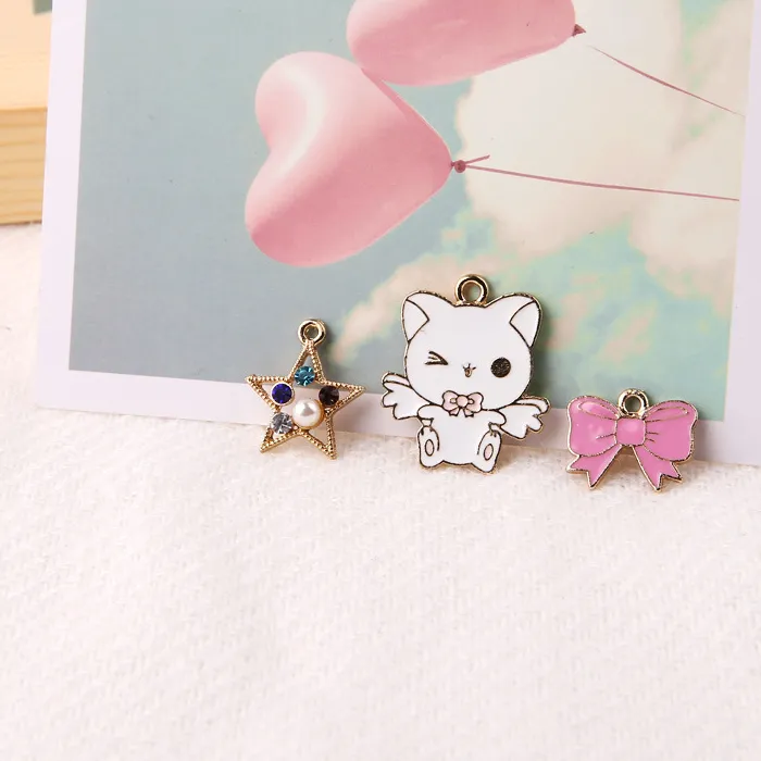 Authentic 1pcs Diy Jewelry Accessories Dripping Oil Alloy Wings Cat Pentagram Bow Earrings Handmade Material Bracelet Pendant Charms