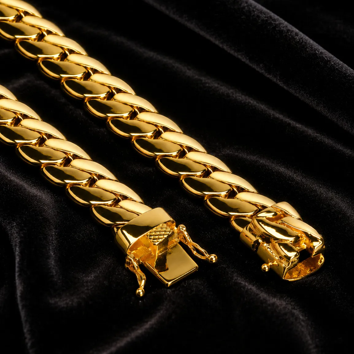 Authentic The Sovereign Gold Cuban Link: A Conduit of Strength and Prosperity
