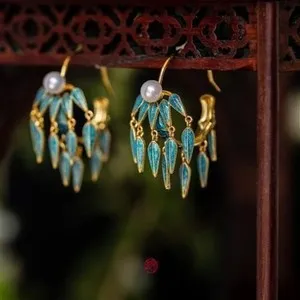 Authentic New Gold Plated Enamel Pearl Bamboo Leaf Earrings   Chinese