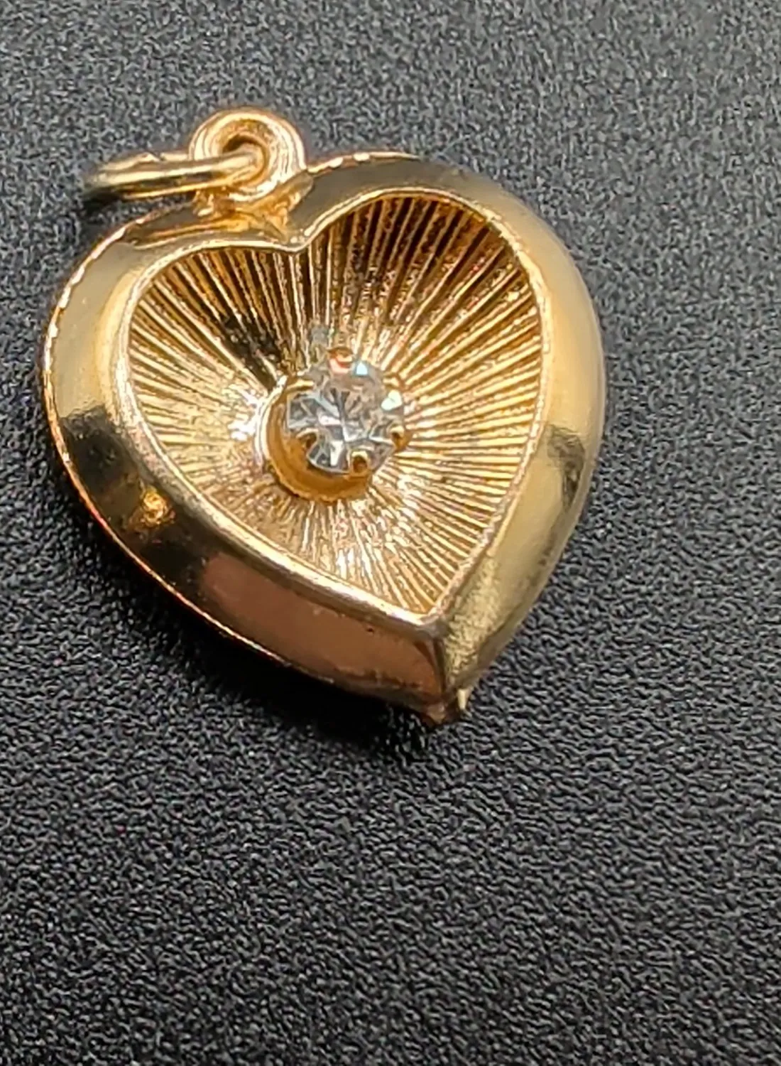 Authentic Gold Plated Faux Diamond Rhinestone Open Heart Pendant 10mm Beautiful!