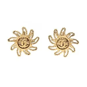 Authentic CHANEL COCO Mark Sun motif Earring Gold Plated Used Women CC