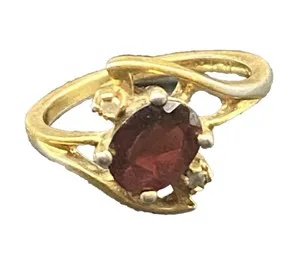 Authentic Eternal Ember Garnet Ring with Starlight Diamond – Vintage Gold‑Plated, Size 7