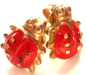 Authentic Vtg Adorable Tiny Gold Plated Red Enamel LadyBug Pierced Stud Earrings 1"