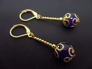 Authentic A PAIR OF DANGLY PURPLE JADE BEAD GOLD PLATED DROP LEVERBACK HOOK EARRINGS.
