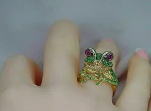 Authentic 2Ct Round Simulated Green Emerald Frog Engagement Ring 14K Yellow Gold Plated