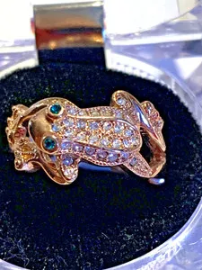 Authentic Rigant Frog 18KT Gold Plated Lab Created Emerald Eyed Ring  Size 9 R-3026