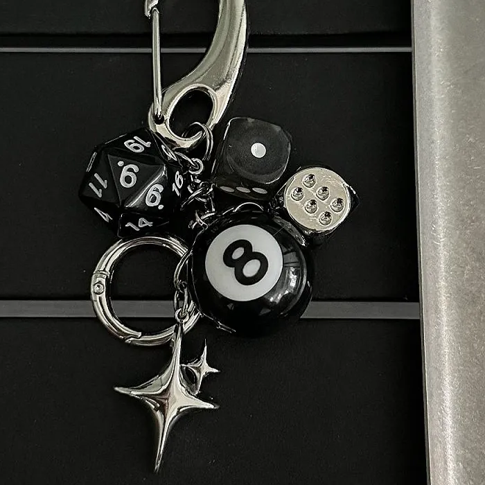 Authentic Punk Hiphop Black Dice No. 8 Billiards Keychain Y2K Green Lucky Dice Starburst Pendant Bag Charms Hangings Ornament Accessories