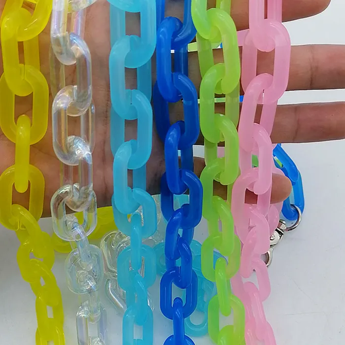 Authentic FishSheep Fashion Neon Color Acrylic Chain Necklace For Men Women Harajuku Punk Resin Big Choker Necklace 2020 Fashion Jewelry