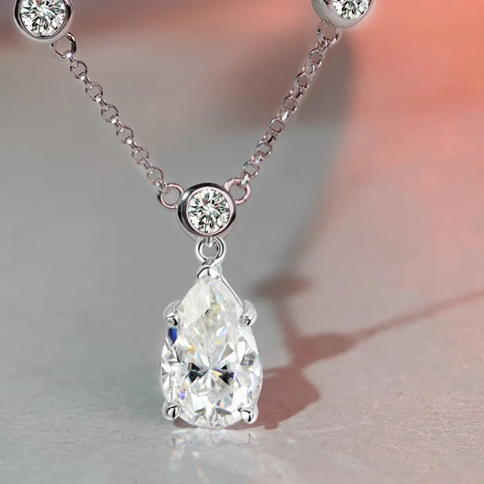 Authentic BXINY 4CT Pear Cut Moissanite Pendant Necklace S925 Silver Water Drop Lab Diamond Bubble Neck Chain for Women Fine Jewelry Gifts