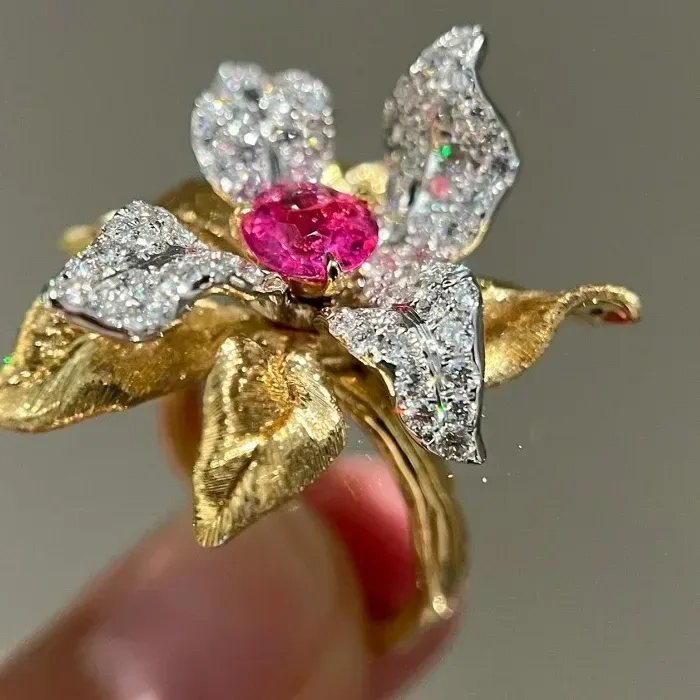 Authentic Vintage inlay Unique Luxury Ruby showy flower rings for women Exquisite Creative exaggerate Engagement Ring silver 925 Jewelry