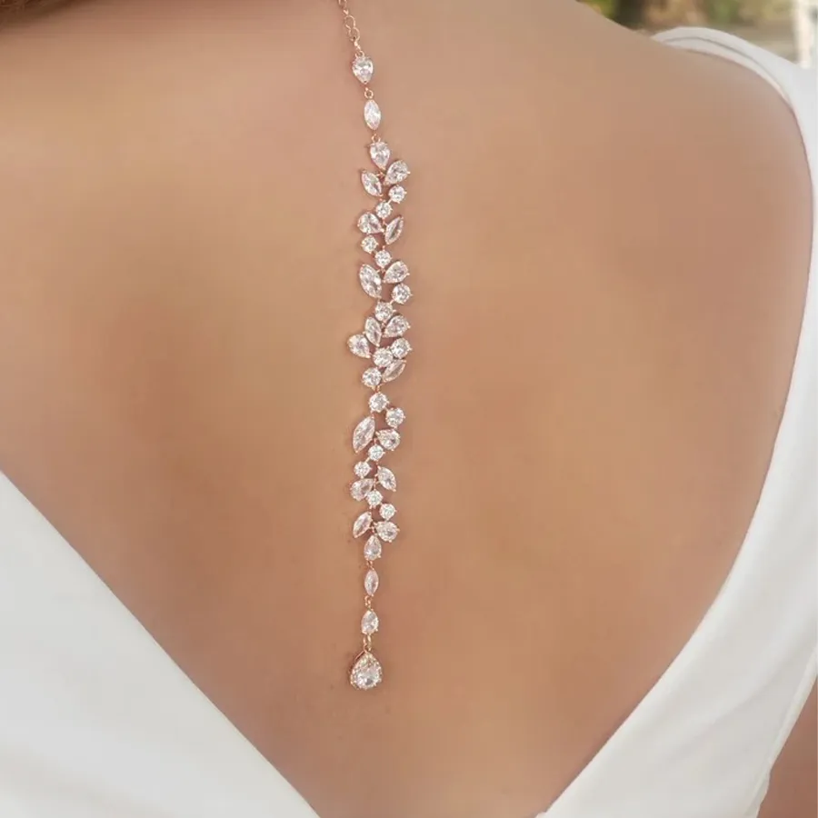 Authentic Emerald Whisper: Crystal Leaf Bridal Necklace – A Mystic Talisman of Grace