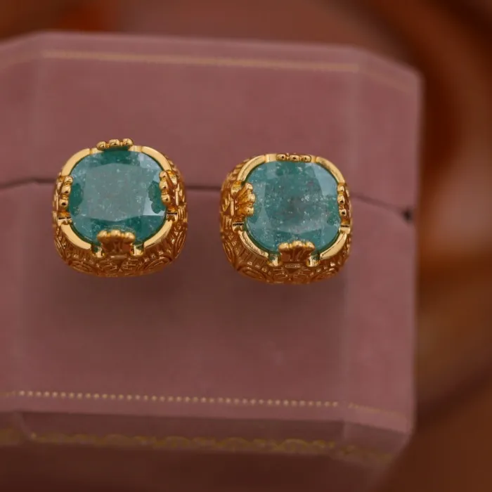 Authentic Korean new fashion jewelry 18K gold plated retro green cracked zircon square earrings elegant women's daily work accessories
