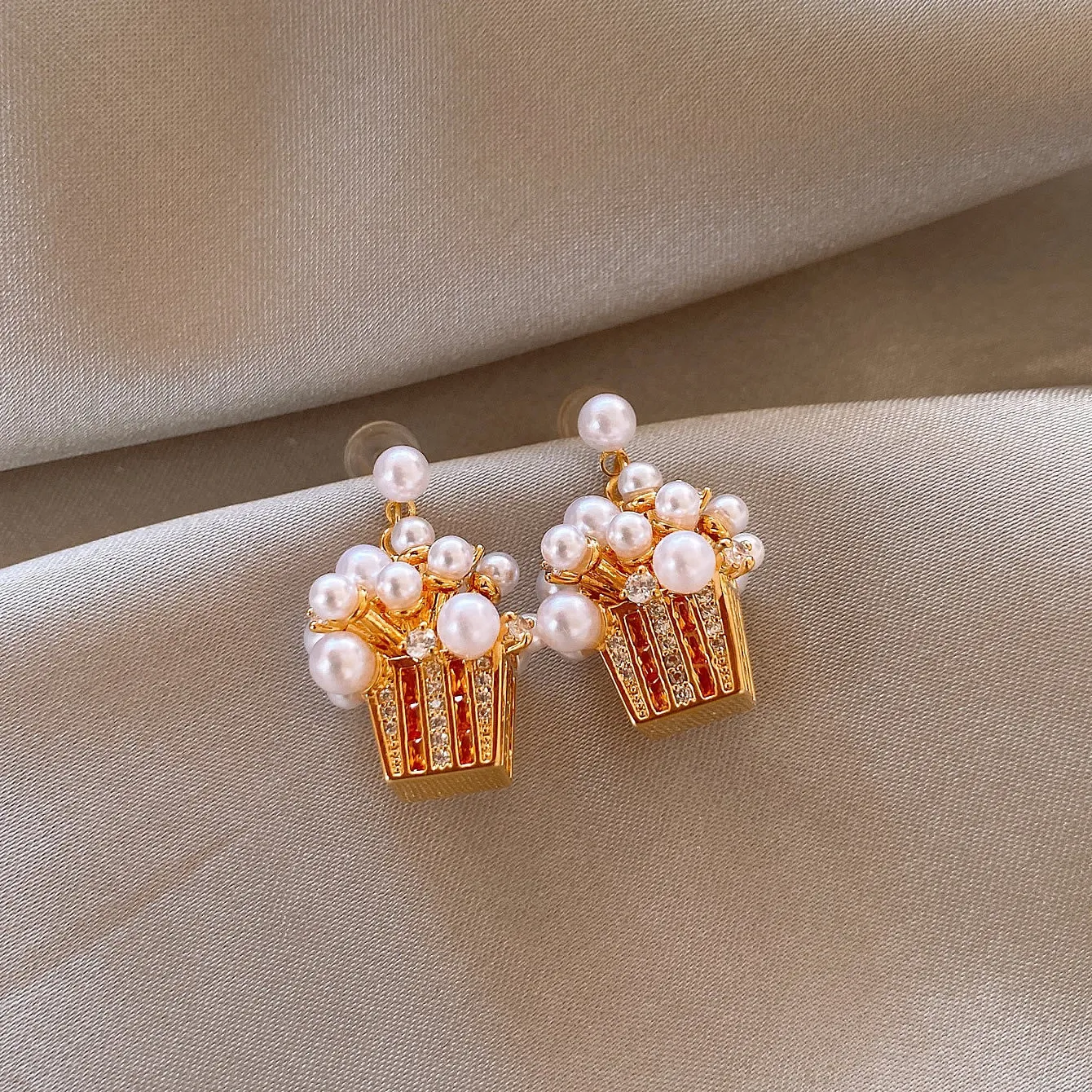 Authentic Korean new design fashion jewelry 14K gold plated zircon popcorn pearl earrings elegant women daily work accessories