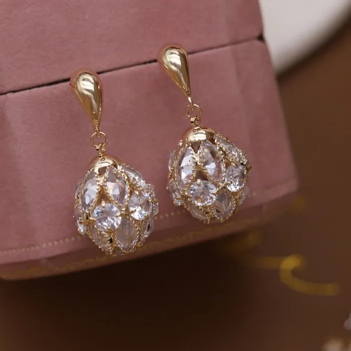 Authentic 2025 Korean new design fashion jewelry 14K gold plated luxury water drop zircon earrings elegant women's party accessories
