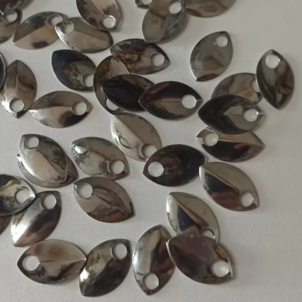Authentic Style Fish Scales Pieces Jewelry Findings & Components 100pcs Scales Silver Gold Colors