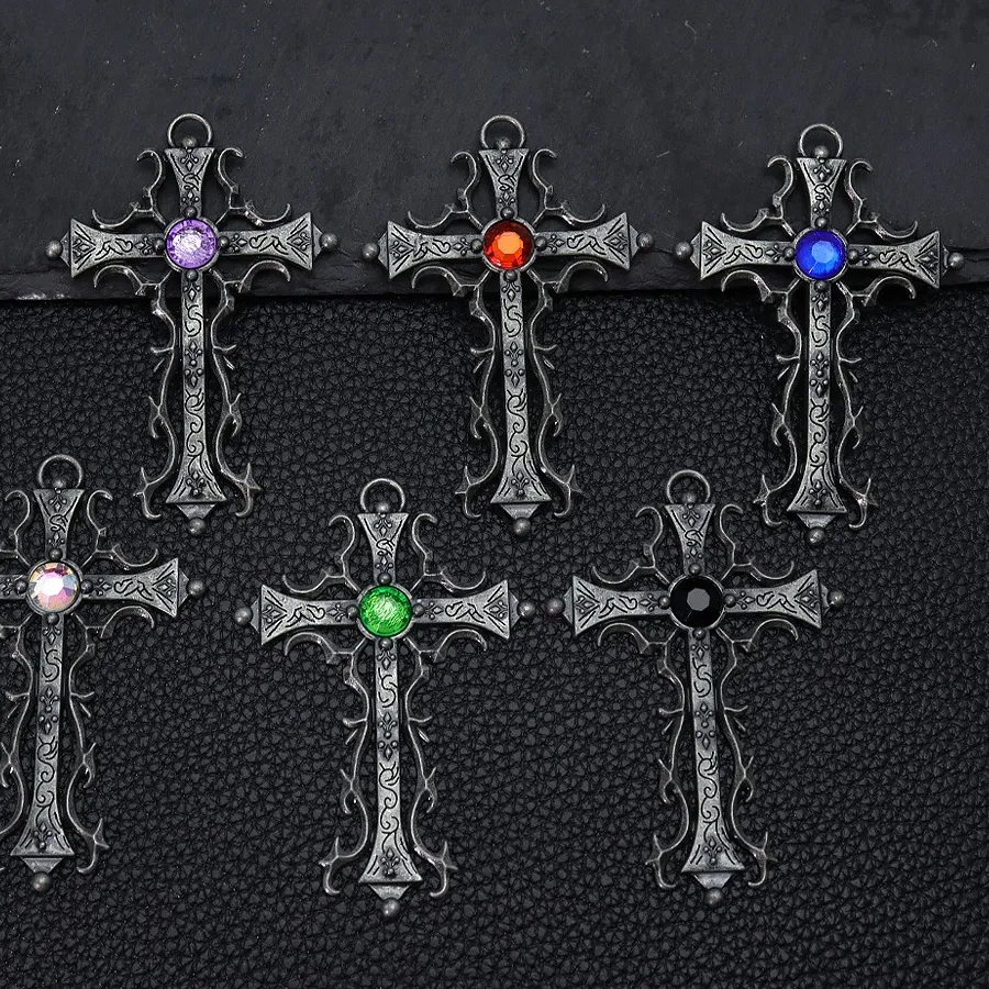 Authentic 2 pieces of retro punk hollow inlaid cross pendant hip-hop accessories DIY necklace and key accessories