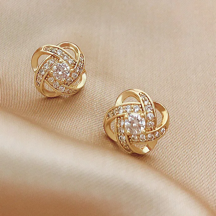 Authentic 925 Silver Needle Korean Full Crystal Earrings For Women Jewelry 2026 Trending Geometric Flower Stud Earrings Brinco
