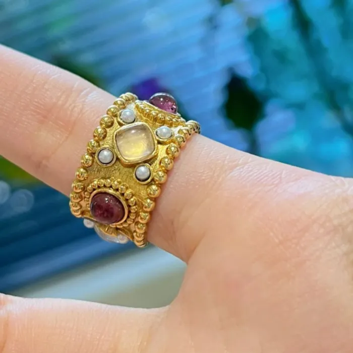Authentic Vintage high-end pearl two tone gemstone rings for women light luxury exquisite wide palace style ring banquet jewelry gift
