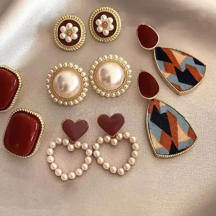 Authentic Five pairs of retro Hong Kong style Wine Red Stud Earrings Femal temperament high-end love pearl earrings Geometric jewelry set