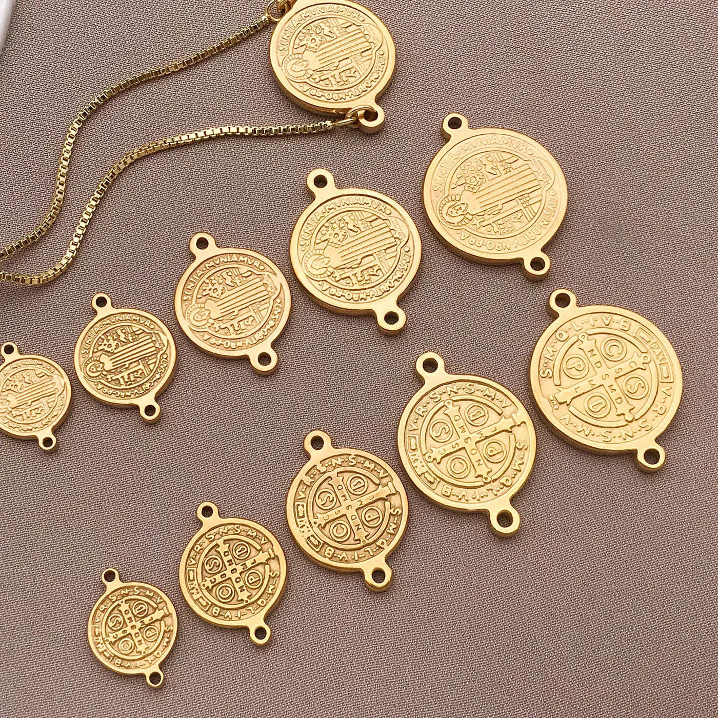 Authentic 2pcs Virgin Mary Jesus Christian Charm Pendant for DIY Jewelry Makings Religious Connectors Accessories Findings
