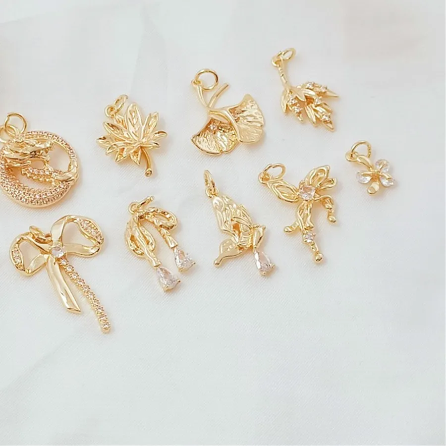 Authentic 14K Gold-plated and Zirconium-inlaid Maple Leaf Flying Saucer, Ginkgo Leaf Bow Dragon Pendant DIY Accessory
