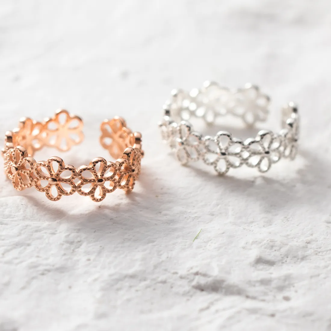 Authentic 925 Sterling Silver Hollowed Flower Rings Stackable Ladies Rings Jewelry Accessories Jewellery Money 925