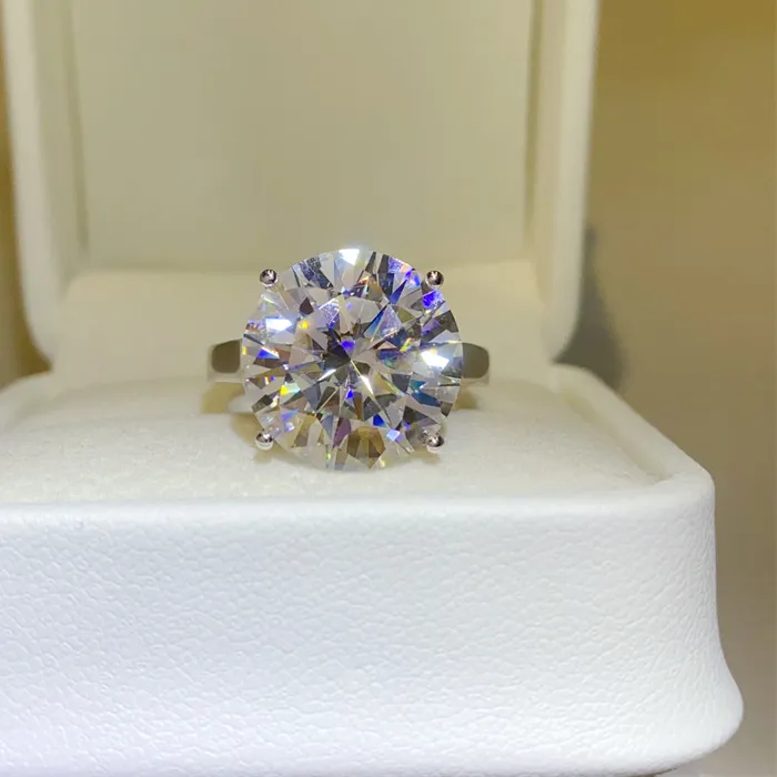 Authentic Solitaire 1/2/3/5Ct D Color Moissanite Diamond Ring 925 Sterling Silver Party Wedding Band Rings for Women Engagement Jewelry