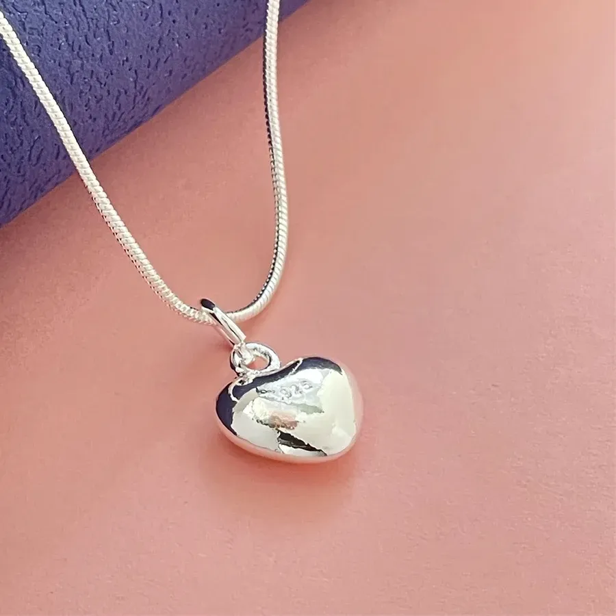 Authentic Hot fine 925 sterling silver jewelry delicate little heart pendant with snake bone chain necklace for women boutique accessories
