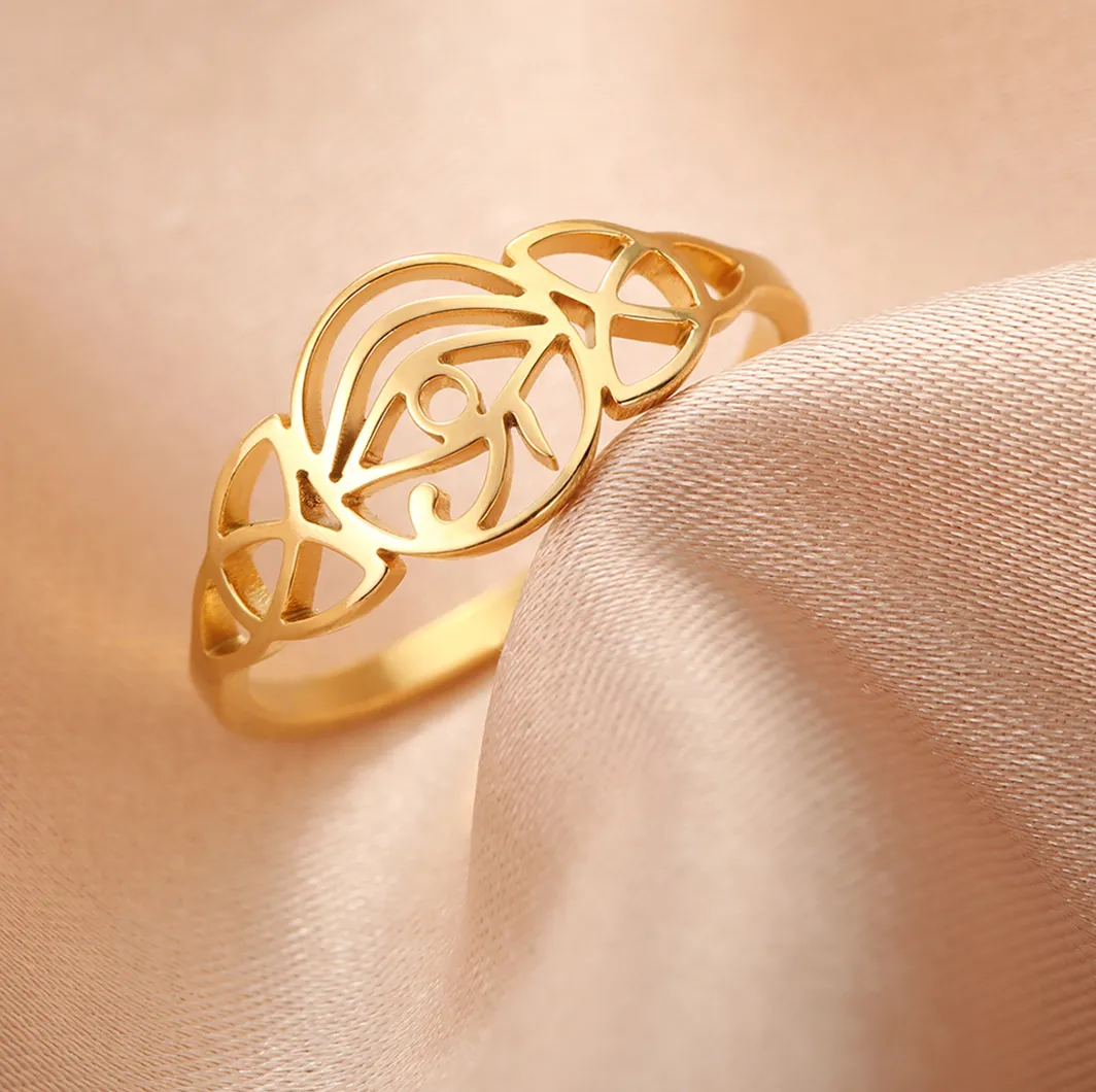 Authentic The Gaze of Eternity: Eye of Horus & Celtic Knot Golden Amulet Ring