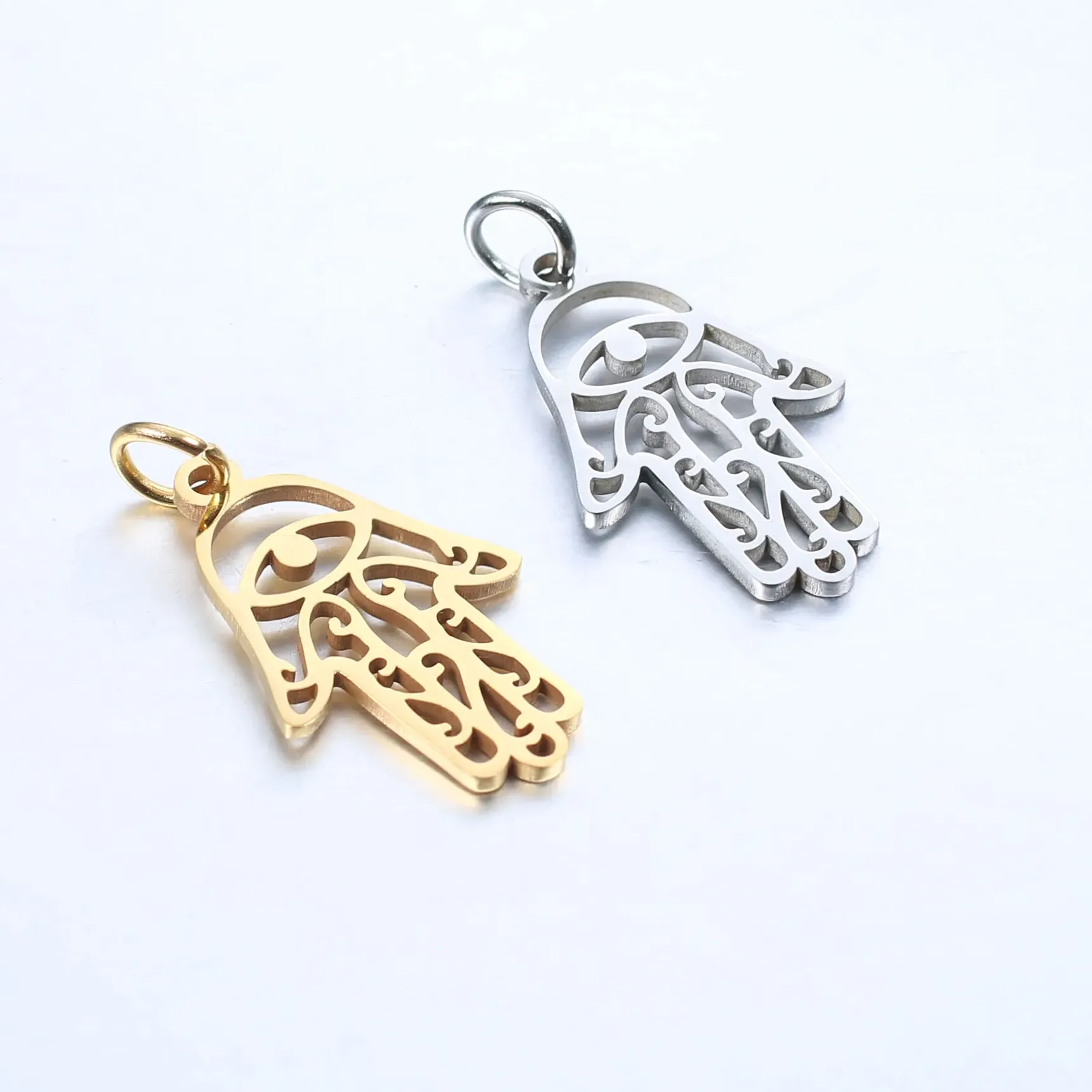 Authentic DOOYIO 5pcs/Lot Hollow Out Fatima Hand Pendant Bracelet Charms DIY Jewelry Handmade Accessories