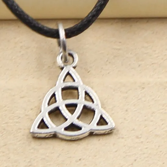Authentic Irish Knot Amulet Talisman Necklace Pendant Women Jewelry Black Leather Punk Choker Leather Necklace Friendship