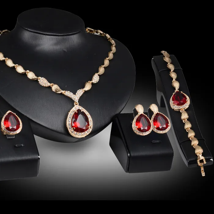 Authentic Hong Kong style high-end droplet shaped necklace, earring, and bracelet set suitable for weddings, banquets, and parties