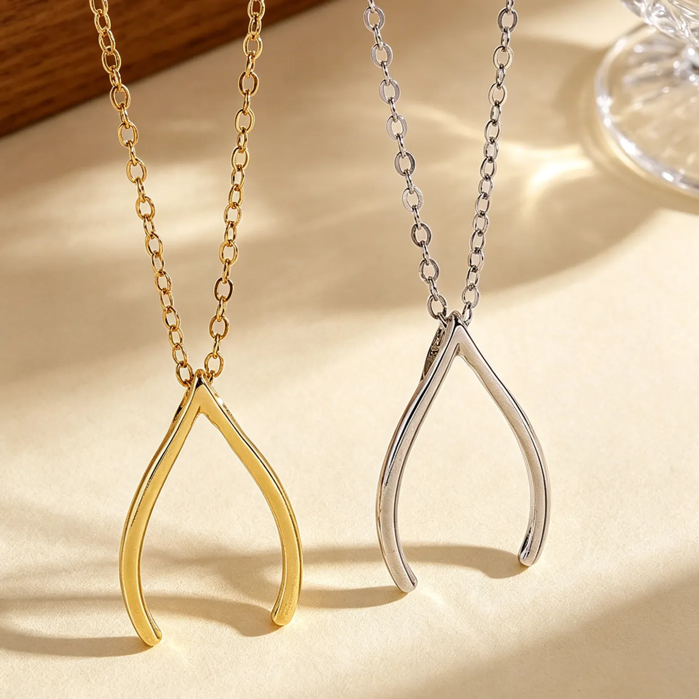 Authentic Lucky Break Wishbone Necklace for Women Simple V Shaped Pendant Thanksgiving Day Necklaces Girls Jewelry