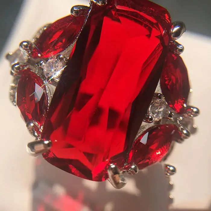 Authentic Fashion Female Real 925 Sterling Silver Jewelry Ring Have Stamp AAA Big Red CZ Stone Wedding Rings for Women Party