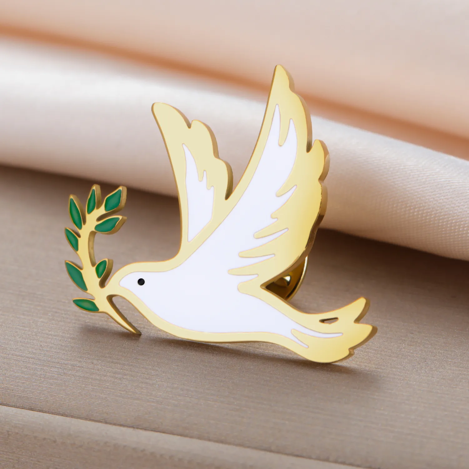 Authentic Dove of Peace Bird Lapel Pins Stainless Steel Brooch for Women Men Olive Branch Pigeon Badges on Backpack Jewelry Gift Wholesale