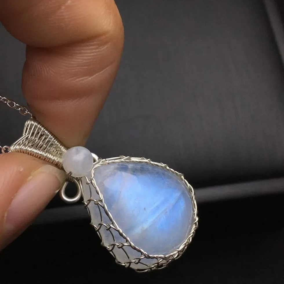 Authentic 1 Pc Fengbaowu Natural Blue Moonstone Water Drop Wire Wrapping Necklace Pendant Reiki Healing Stone Jewelry
