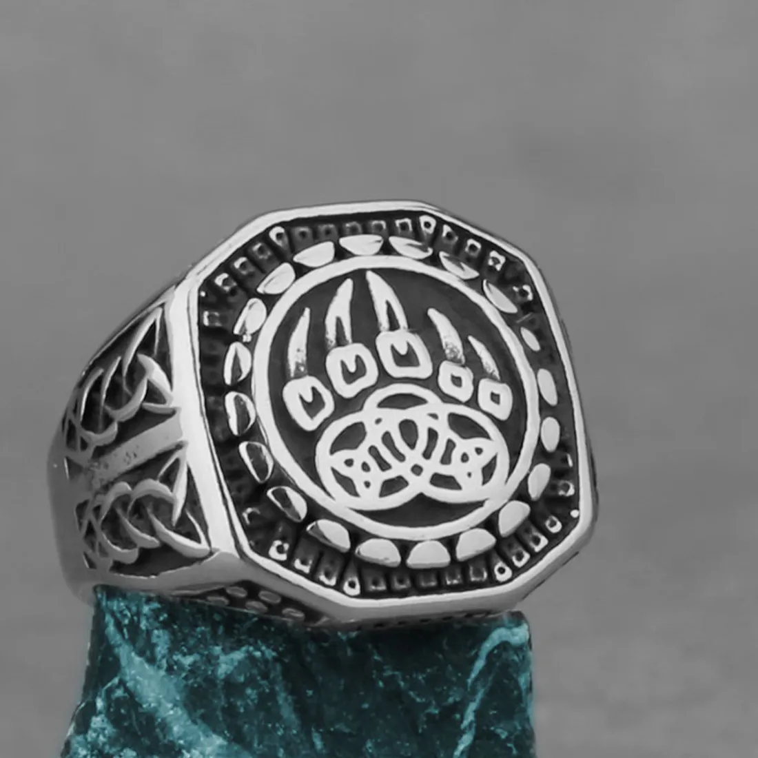 Authentic Wolf-Claw Rune Ring: Guardian of the Nordic Spirit