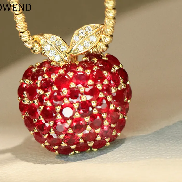 Authentic LUOWEND 100% 18K Yellow Gold Pendant Elegant Apple Shape Shiny Diamond Natural Ruby Necklace Pendant for Women Fine Jewelry