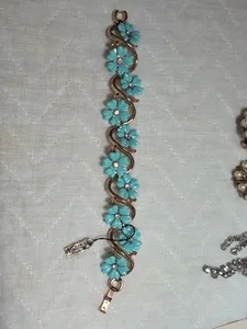 Authentic Vintage Crown Trifari Turquoise Forget Me Not Lucite, Gold Plated And Rhinestone