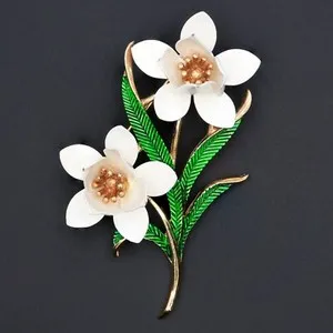 Authentic Vintage Crown Trifari Gold Plated Enamel Flowers and Leaves Brooch 1950s