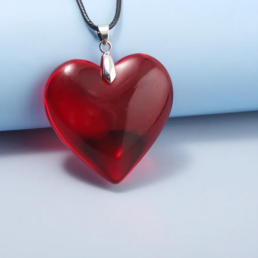 Authentic Fashion Red Crystal Heart Shape Pendant Metal Beach Sexy Women Pendant Necklace Valentine's Day Jewelry Gift