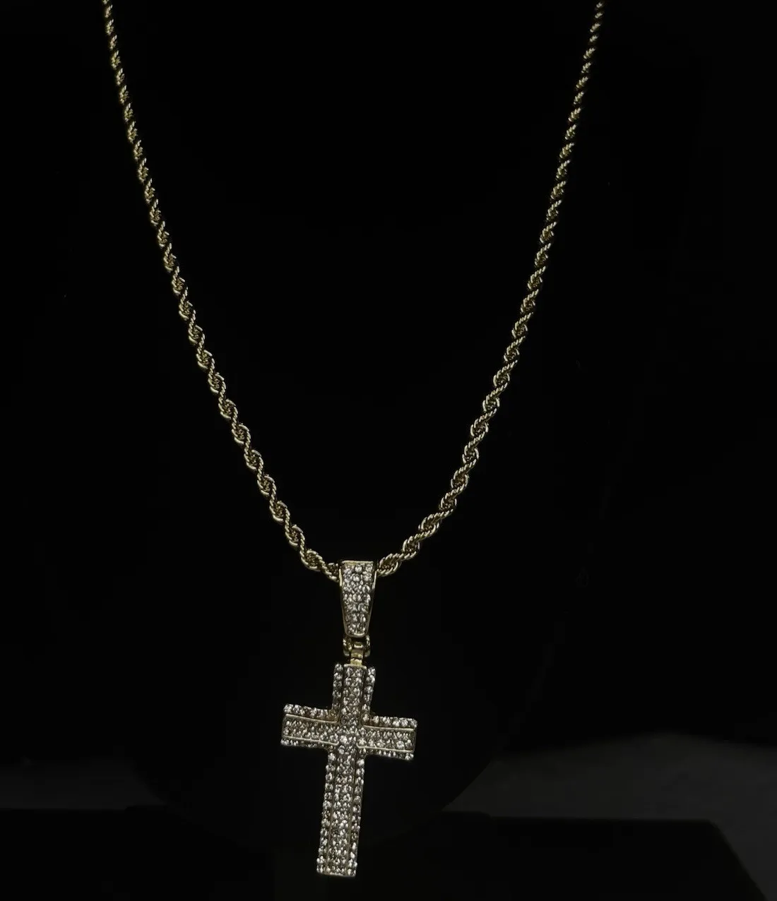 Authentic Celestial Cross: Gold‑Plated Rope Chain Pendant of Protection
