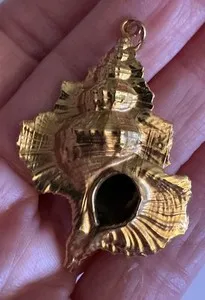 Authentic BIG VINTAGE GOLD PLATED SEASHELL PENDANT