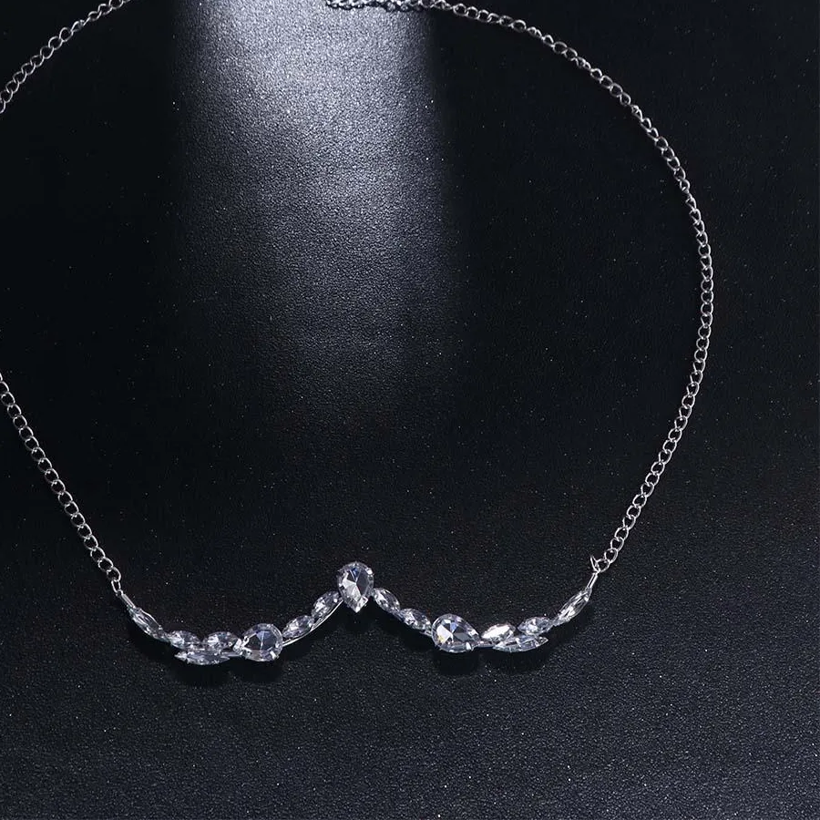 Authentic Long Rhinestone Face Chain Water Drop Shape Half Frame Glasses Chain Shiny Face Jewelry Glitter Mask Decoration