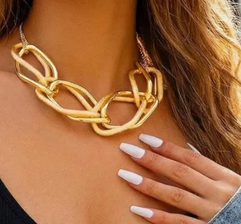 Authentic Aetherial Embrace: The Serpent's Kiss Choker