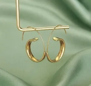 Authentic Serpentine Geometry: The Golden Ouroboros Hoops