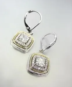 Authentic EXQUISITE 18kt White Gold Plated Clear Topaz CZ Crystal Petite Leverback Earring