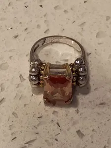 Authentic Exquisite White Gold Plated 18K Emerald Cut Brown Champagne Crystal Glacier Ring